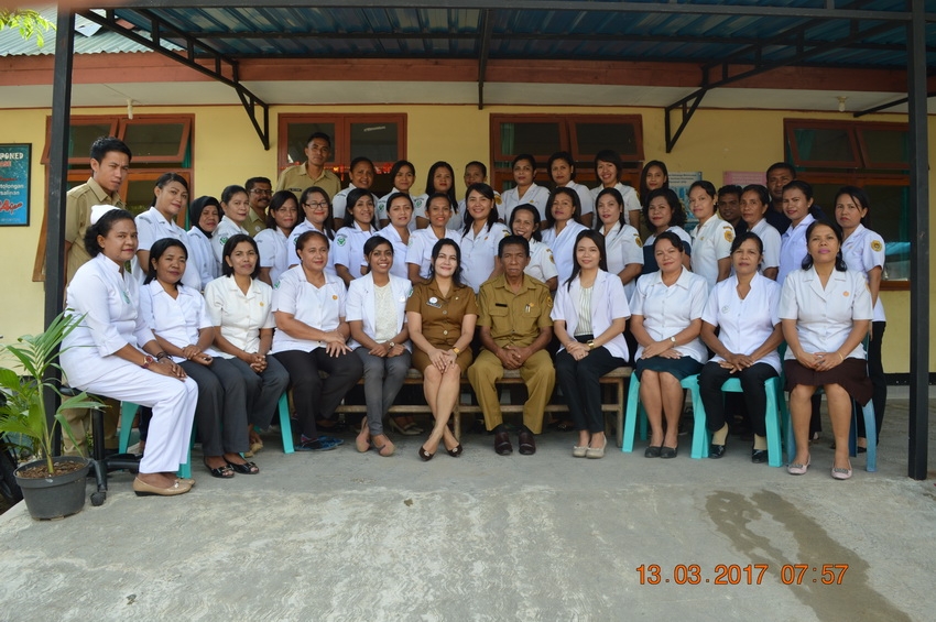 staf puskesmas bakunase